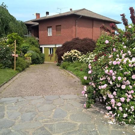 B&B Villa Giardini Susanna Gattico Eksteriør billede