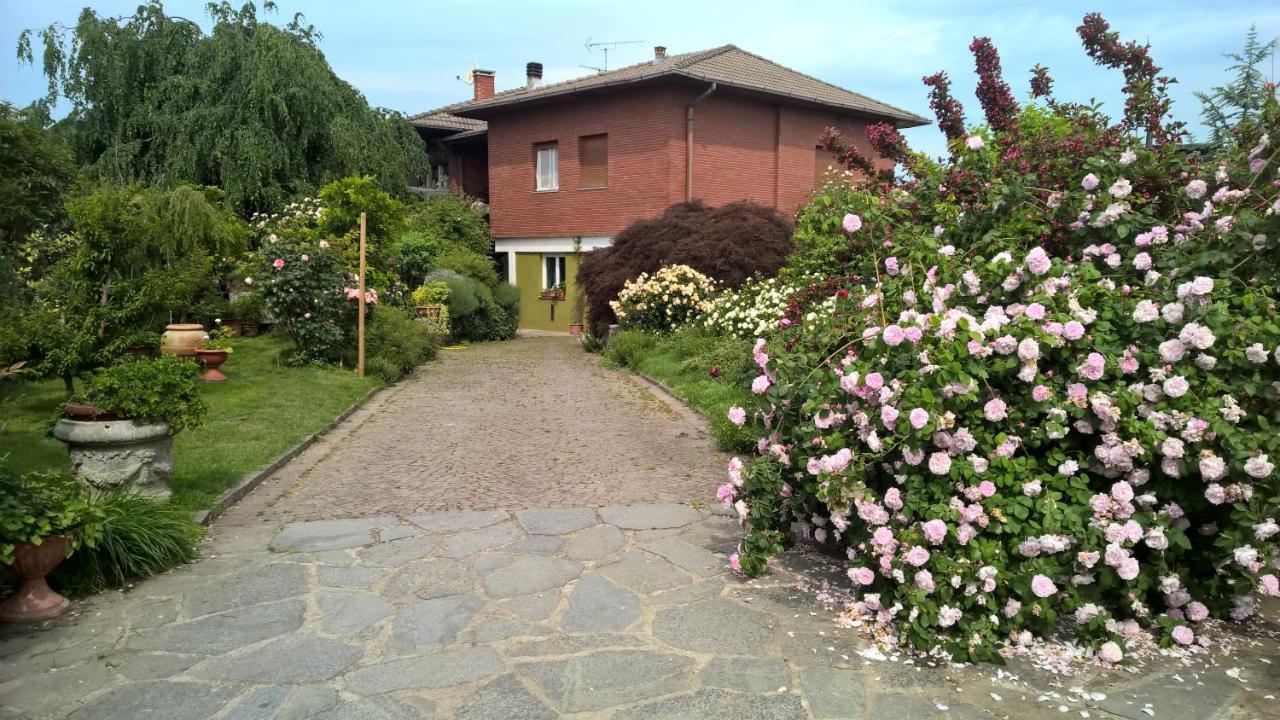 B&B Villa Giardini Susanna Gattico Eksteriør billede